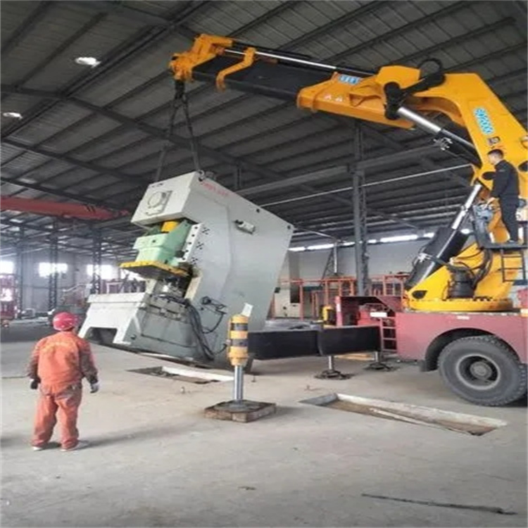 贵溪80吨折臂吊车出租附近电话