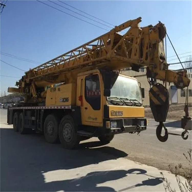 贵溪吊车吊挖机的正确办法